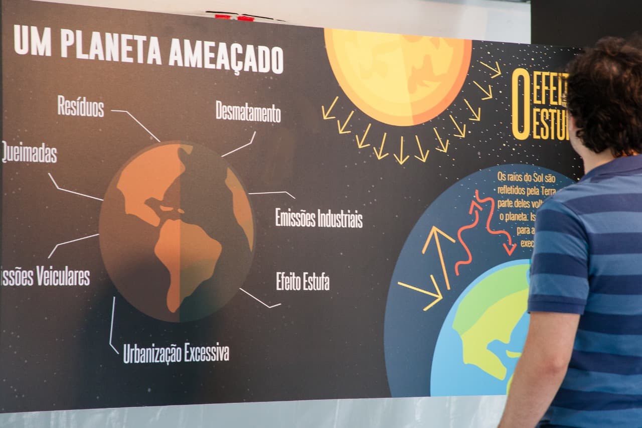 Foto da exposição Uma Fina Camada - 1ª Edição