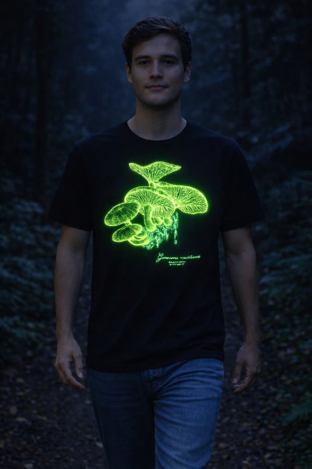 Camiseta Neowear brilhando no escuro